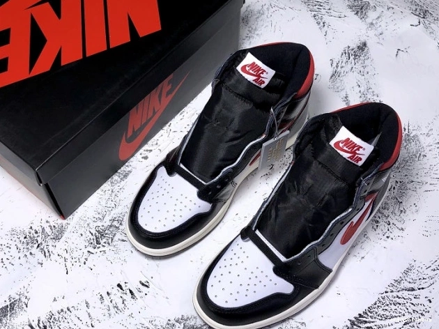 1 OG 061 High 'Gym Retro Red' Air Jordan - 555088 0725